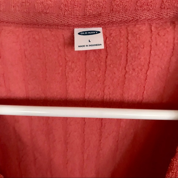 A lovely & comfortable Old Navy orange 3/4 blouse, size large. - Picture 3 of 5